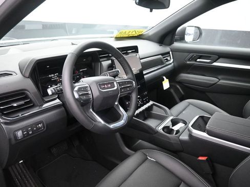 New 2026 GMC Terrain Elevation w/ Elevation Premium Package image 18