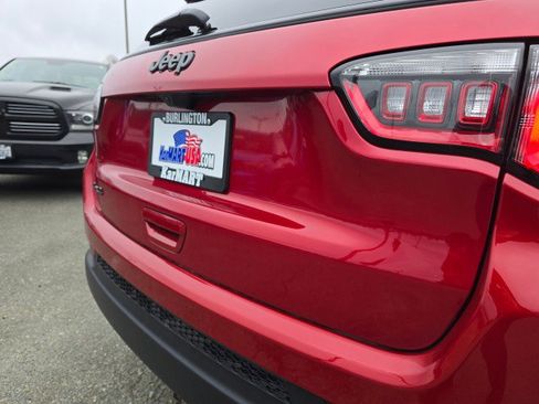 New 2026 Jeep Compass Latitude image 17