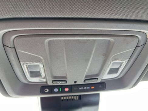 Used 2023 Chevrolet Silverado 1500 Custom image 48