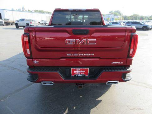 Certified 2023 GMC Sierra 1500 AT4 w/ Technology Package AWD/4WD image 7