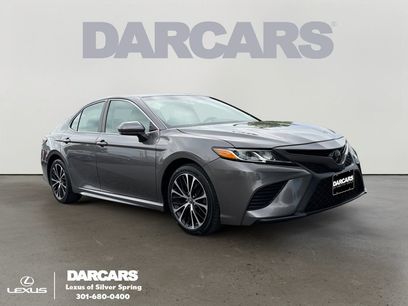 Used 2018 Toyota Camry SE w/ Moonroof Package