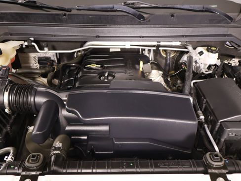 Used 2021 Chevrolet Colorado LT w/ Fleet Safety Package RWD image 18