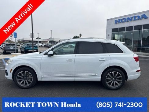 Used 2017 Audi Q7 3.0T Premium Plus w/ Premium Plus Package AWD/4WD image 7