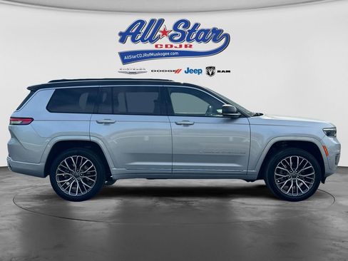 Used 2024 Jeep Grand Cherokee L Summit AWD/4WD image 27