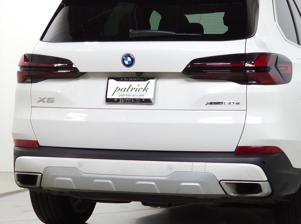 Used 2026 BMW X5 xDrive50e w/ Climate Comfort Package AWD/4WD image 10