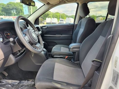 Used 2016 Jeep Compass Sport w/ Power Value Group AWD/4WD image 18