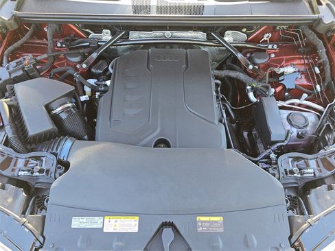 New 2025 Audi Q5 Premium image 26