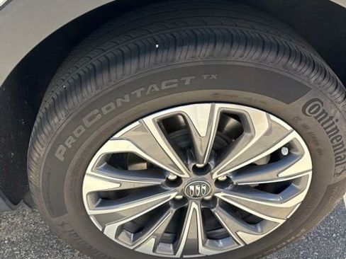 Used 2024 Buick Envision Preferred AWD/4WD image 11
