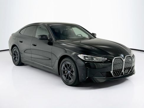 Used 2023 BMW i4 eDrive35 RWD image 3