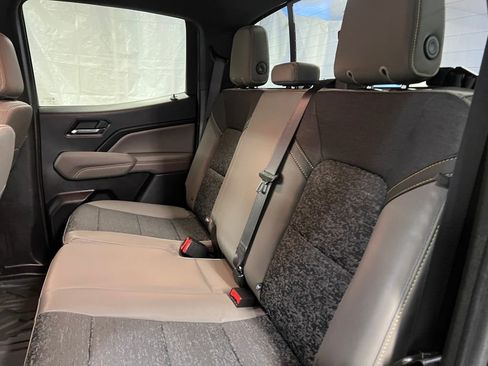 Used 2024 Chevrolet Colorado ZR2 image 39