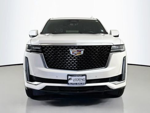 Used 2021 Cadillac Escalade ESV Premium Luxury w/ Performance Package AWD/4WD image 2