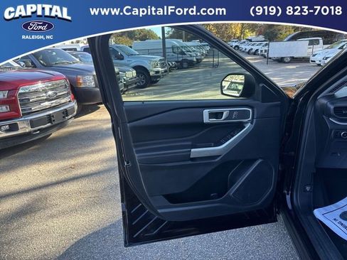 Certified 2023 Ford Explorer XLT w/ Equipment Group 202A image 19