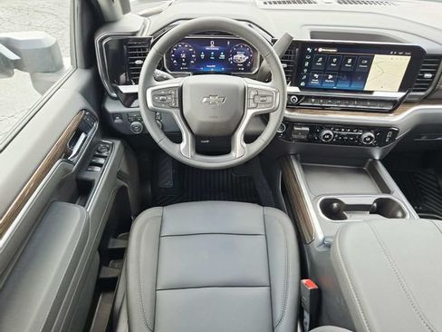 New 2026 Chevrolet Silverado 2500 LT w/ Trail Boss Package AWD/4WD image 7