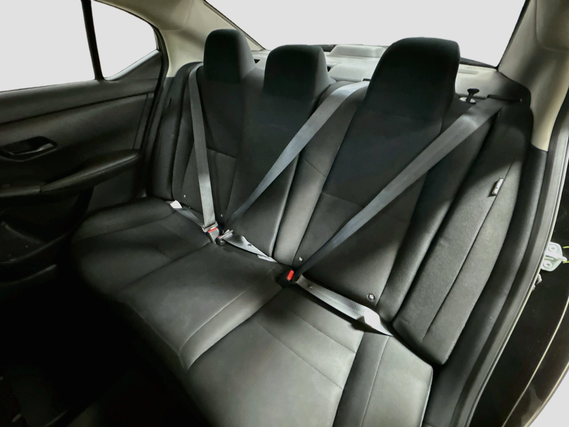 Used 2025 Nissan Sentra S FWD image 22