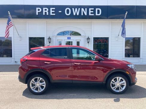 Certified 2023 Buick Encore GX Preferred w/ Cold Weather Comfort Package AWD/4WD image 4