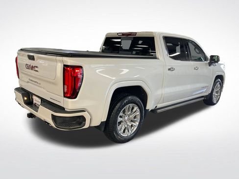 Used 2022 GMC Sierra 1500 Denali w/ Technology Package AWD/4WD image 5