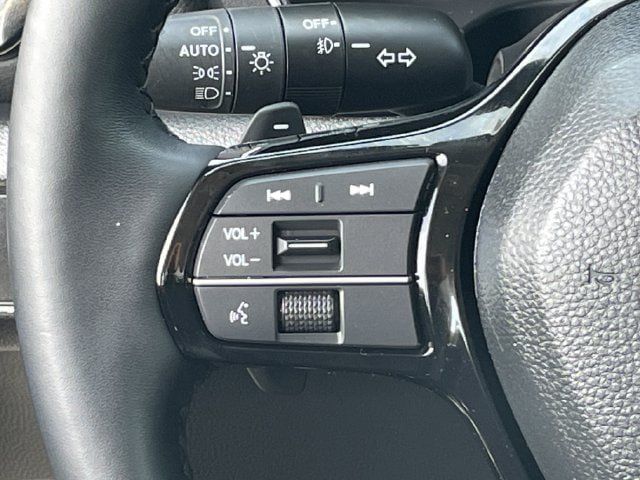 Certified 2025 Honda Pilot Elite image 13