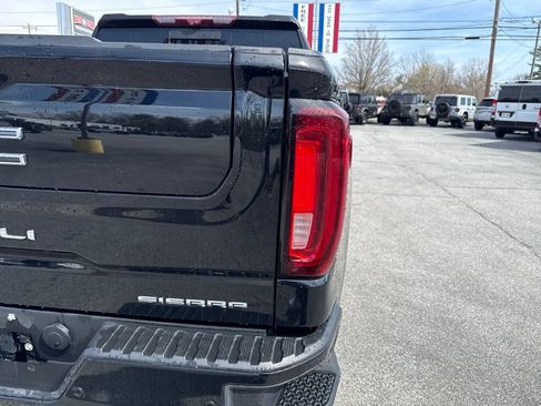 Used 2022 GMC Sierra 1500 Denali Ultimate AWD/4WD image 41
