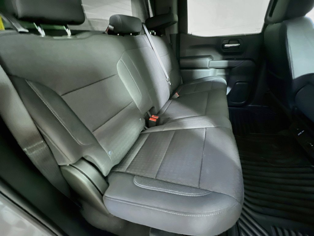 Used 2025 Chevrolet Silverado 1500 Custom Trail Boss w/ LPO, Dark Essentials Package AWD/4WD image 23