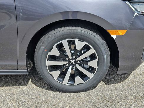 New 2026 Honda Odyssey EX-L image 4