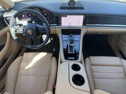 Used 2022 Porsche Panamera Platinum Edition image 13