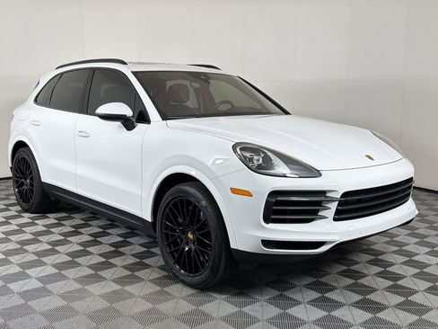 Certified 2022 Porsche Cayenne Platinum Edition AWD/4WD image 8