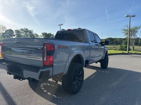 Used 2024 Ford F250 Platinum image 5