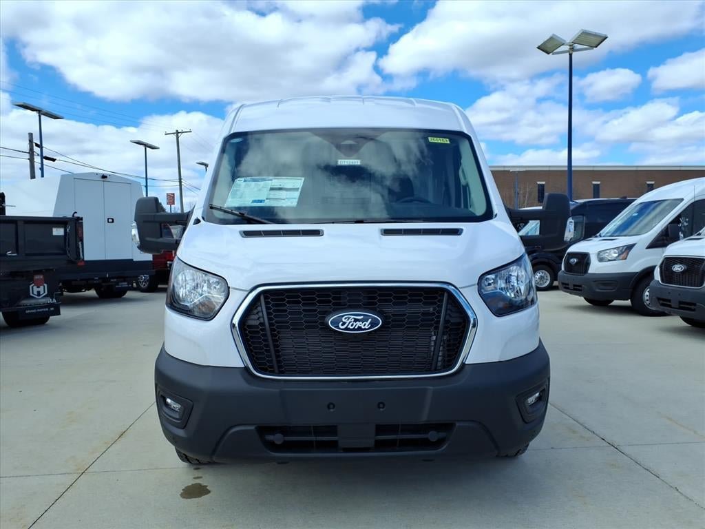 New 2026 Ford Transit 250 148 Medium Roof RWD image 27