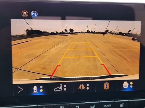 New 2026 Chevrolet Colorado LT w/ LT Convenience Package RWD image 15