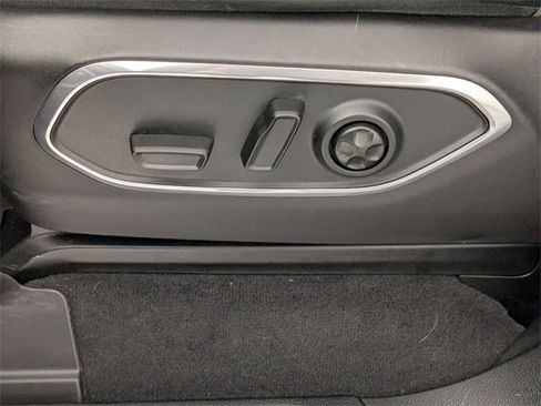 Used 2023 Jeep Wagoneer 2WD w/ Convenience Group I image 14