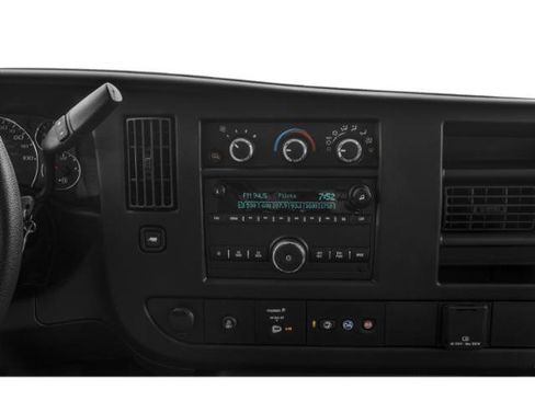 Used 2020 Chevrolet Express 2500 RWD image 13