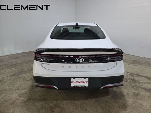 Used 2025 Hyundai Sonata SE image 7