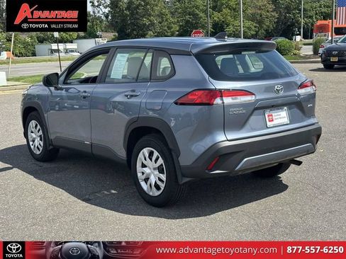 Certified 2025 Toyota Corolla Cross L AWD/4WD image 10