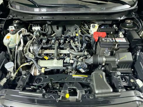 Used 2023 Nissan Kicks SV image 25