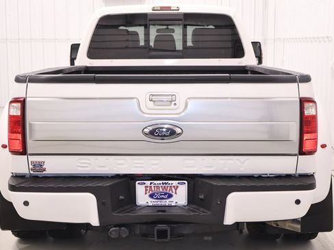 Used 2014 Ford F450 Platinum w/ Platinum Package AWD/4WD image 8