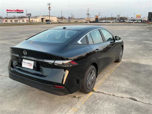 New 2026 Nissan Sentra S w/ Floor Mat Package FWD image 5