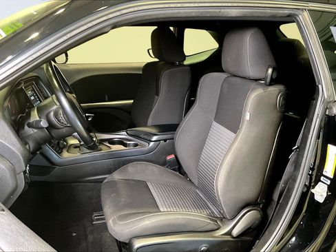 Used 2023 Dodge Challenger GT image 19