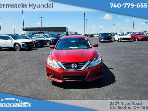 Used 2016 Nissan Altima 2.5 S w/ Power Driver Seat Package FWD image 3
