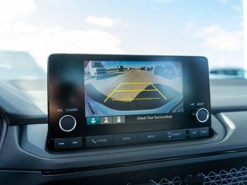 Used 2025 Honda Accord LX image 23