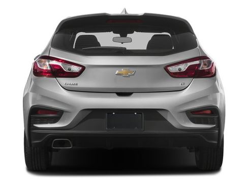 Used 2017 Chevrolet Cruze LT w/ RS Package image 8
