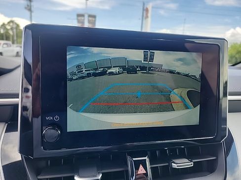 Used 2024 Toyota Corolla XSE FWD image 4
