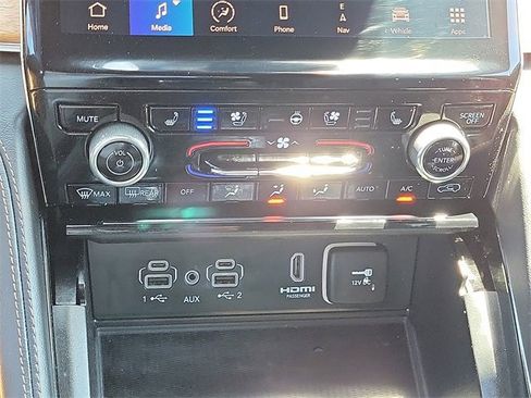 Used 2022 Jeep Grand Cherokee Summit image 10