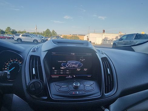 Used 2013 Ford Escape SE FWD image 14
