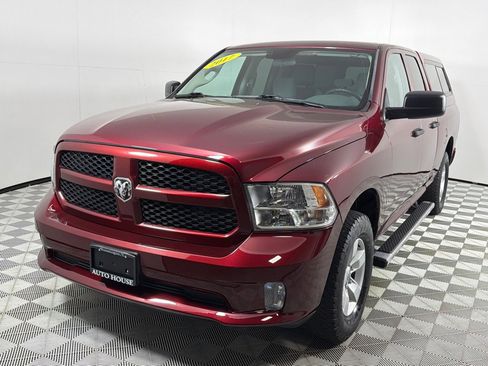 Used 2017 RAM 1500 Express AWD/4WD image 10