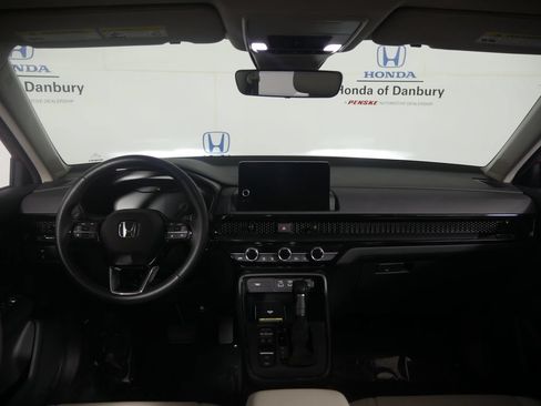 Used 2025 Honda CR-V EX-L image 12