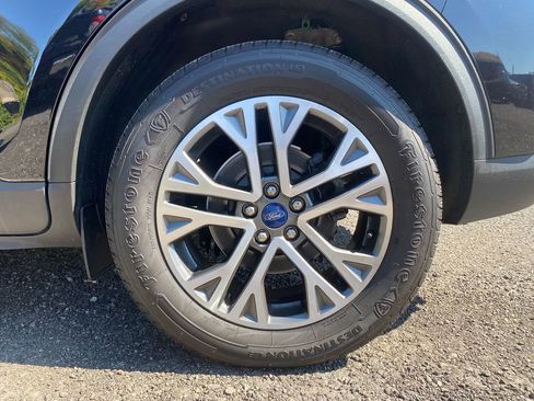 Used 2021 Ford Escape SEL image 29