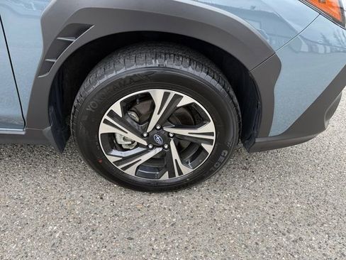 Certified 2024 Subaru Crosstrek 2.0i Premium w/ Popular Package #4 AWD/4WD image 17