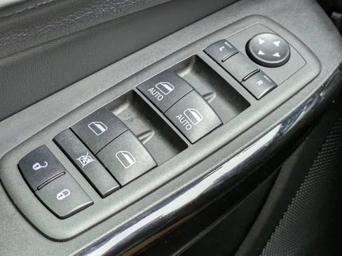 Certified 2023 Jeep Cherokee Altitude Lux AWD/4WD image 17