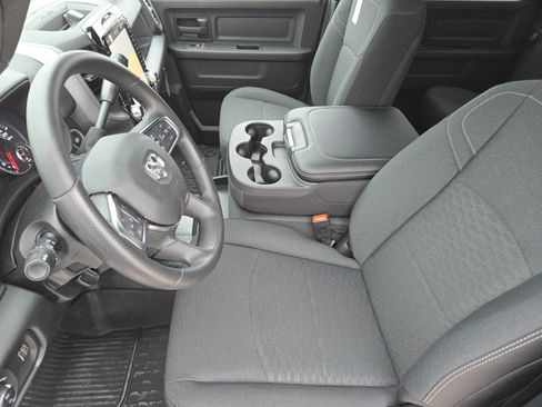 New 2026 RAM 2500 Tradesman AWD/4WD image 11