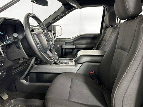 Used 2019 Ford F150 XLT w/ Equipment Group 302A Luxury AWD/4WD image 9